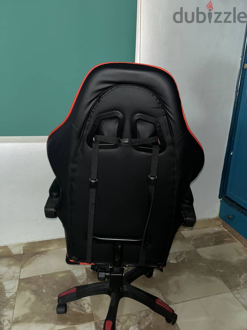 Gaming chair 1