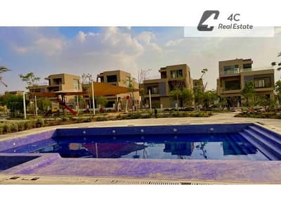 Receive a resale middle townhouse at the old contract price in Palm Hills-New cairo | Open view landscape with a distinctive layout ready for viewing