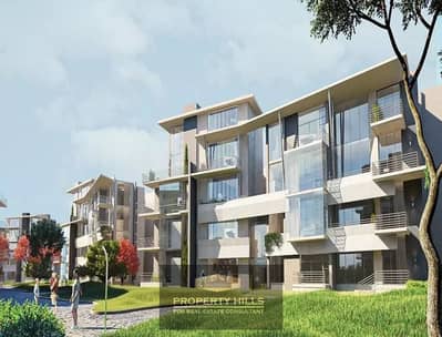 apartment overlooking land scape in most prim location