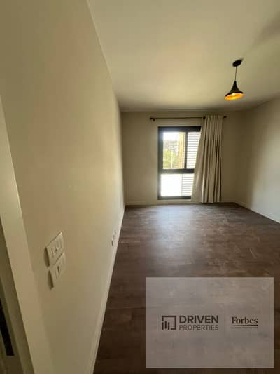 Super Lux With Kitchen Apartment for Rent in O West Tulwa Compound 6th of October Al Wahat Road