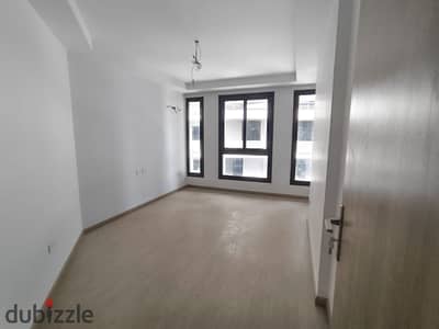 For rent in Basmouh Sky Line 168 m Ultra Lux