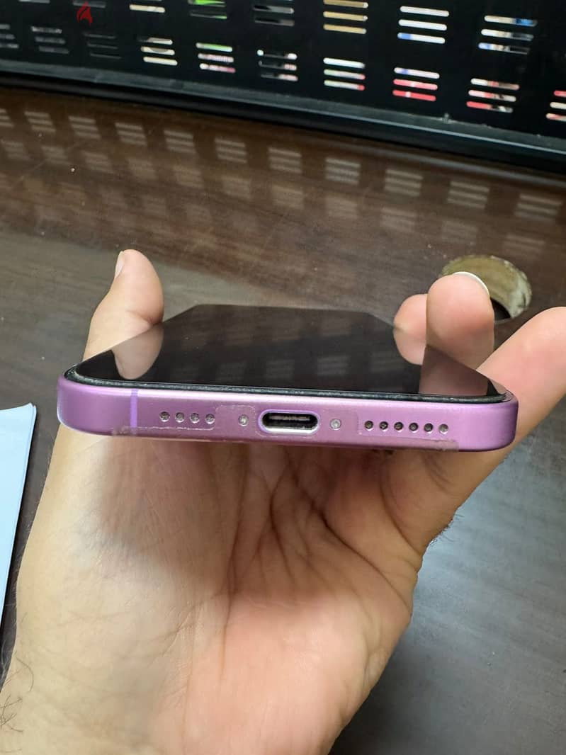 Apple - iPhone 16 Plus 1