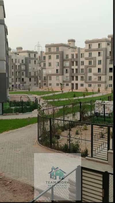 بنتهاوس للبيع في كمبوند جامعة القاهرة – الشيخ زايد -Penthouse for sale in Cairo University Compound – Sheikh Zayed