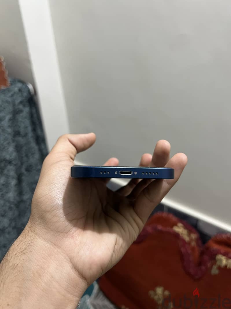 Apple - iPhone 12 4