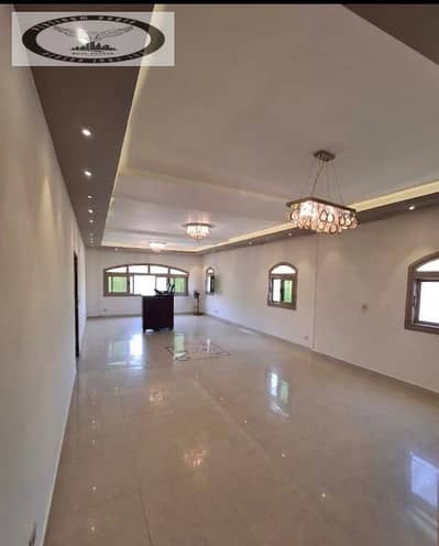 Apartment for rent with kitchen and air conditioning in New Cairo, Second District, near Fatima El Sharbatly Mosque and Talaat Harb Axis. Ultra Super