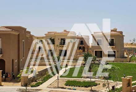 توين هاوس للبيع بدون اوفر فيو مميز لاندسكيب في كمبوند سيتي جيت القاهره الجديدة - City Gate New Cairo