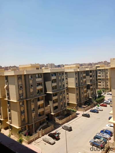 استلام فوري في جاردينيا ستي Zone8 دور سادس فيو مفتوح مقدم 3.8M متبقي 400الف قسط نصف سنوي 55الف استلام فوري تعالي شوف بنفسك