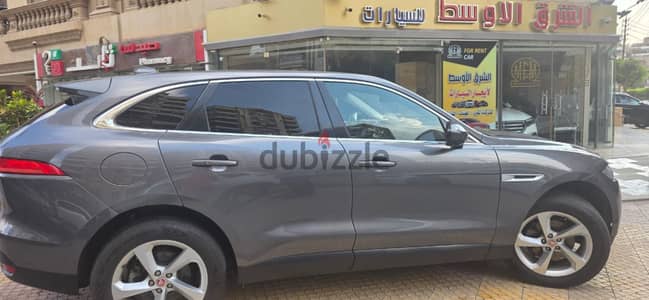 جاكوار إف بيس 2019
