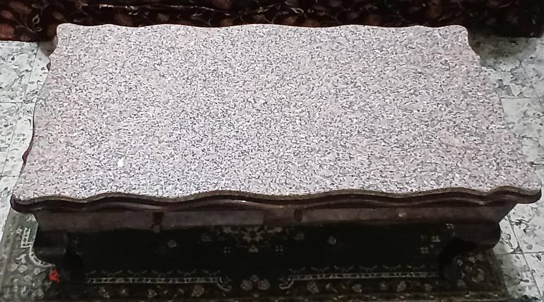 full Sofa/Couch Set & Coffee Table 4
