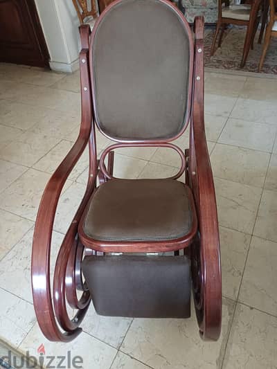 Rocking Chair  كرسي هزاز خشب زان