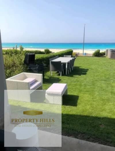 Receive the chalet immediately and enjoy the price from La Vista, first row by the sea starting tomorrow.