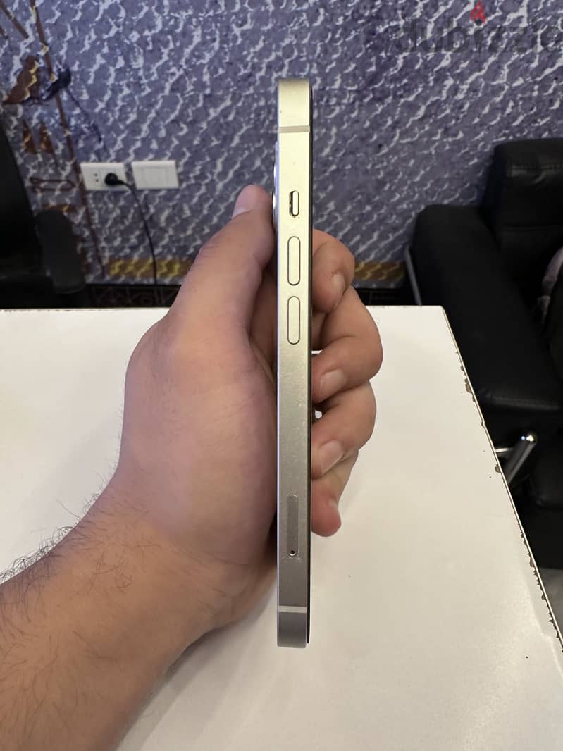 Apple - iPhone 13 1