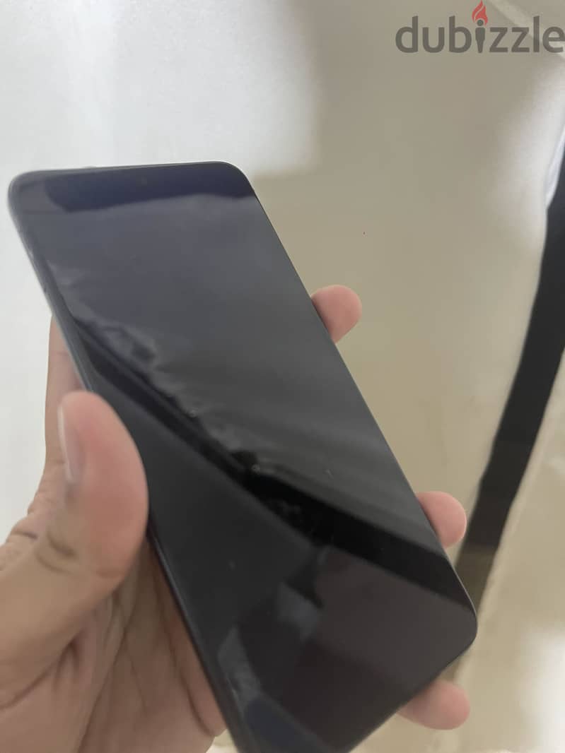 Realme 11 4