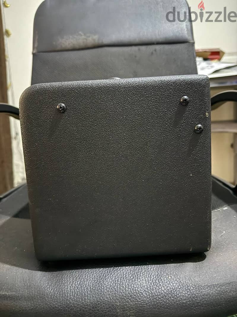 FENDER LT40S 3