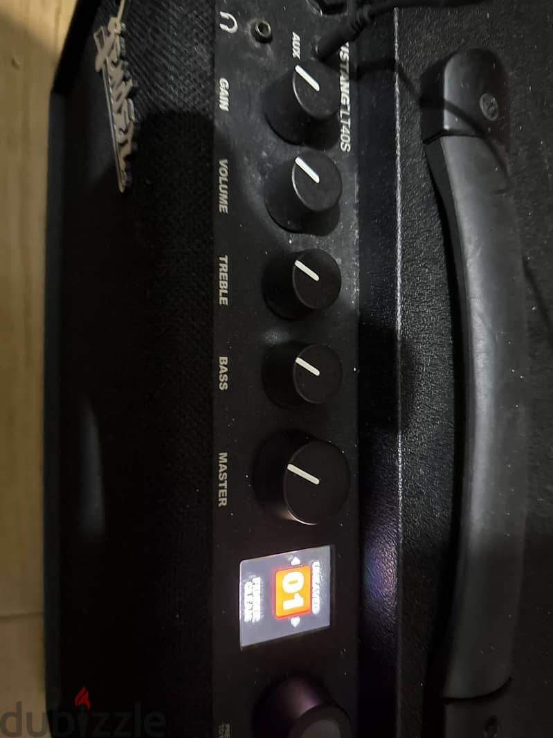 FENDER LT40S 7