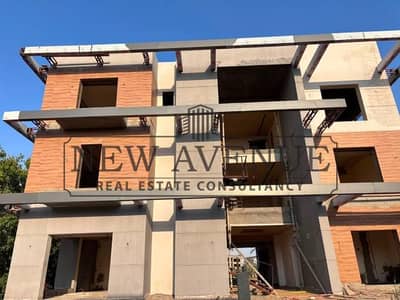 First Row Standalone Villa 50% finishing in a very prime location for sale in Katameya Dunes New Cairo developed by Starlight developments