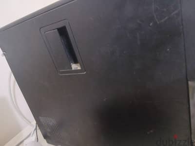 كمبيوتر بسعر لقطه