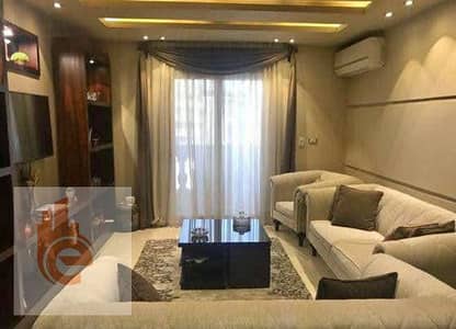 شقــة مفـروشـه بـ رشــدى 200 م مكيفــة