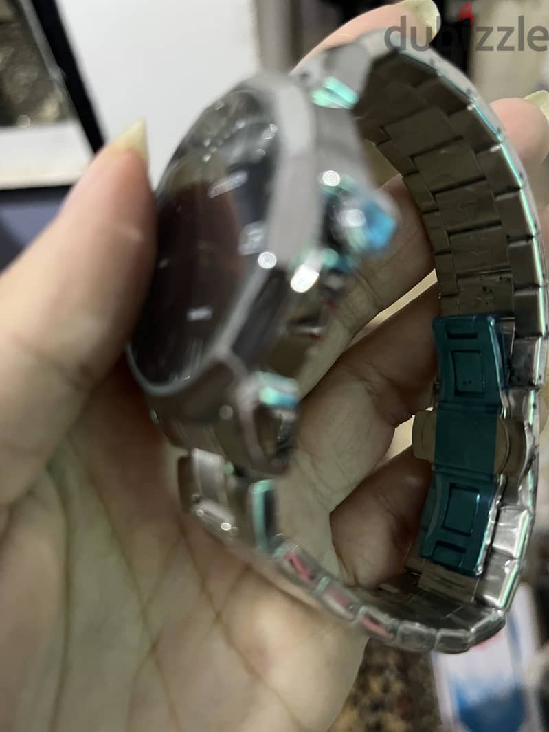 Citizen Eco-Drive Solar Powered watch 4