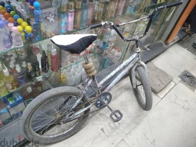 عجلة bmx ب 900 جنيه لسرعه البيع