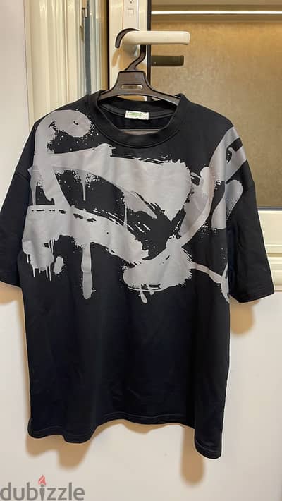 Seemly T-shirt ( From locally )