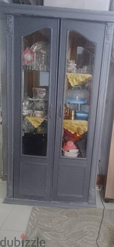 نيش درفتين