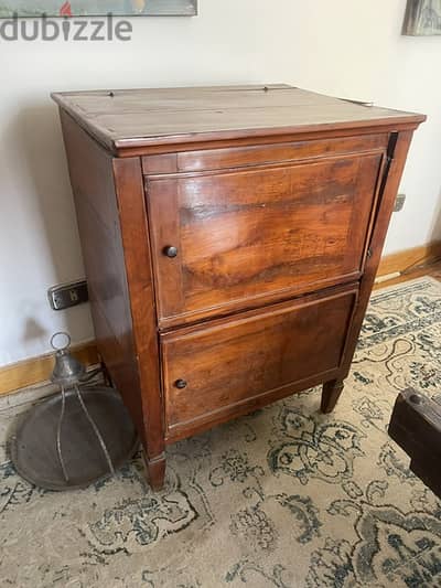 small buffet, 18century french, wild cherry, H 80cm - W 60cm - D 45 cm