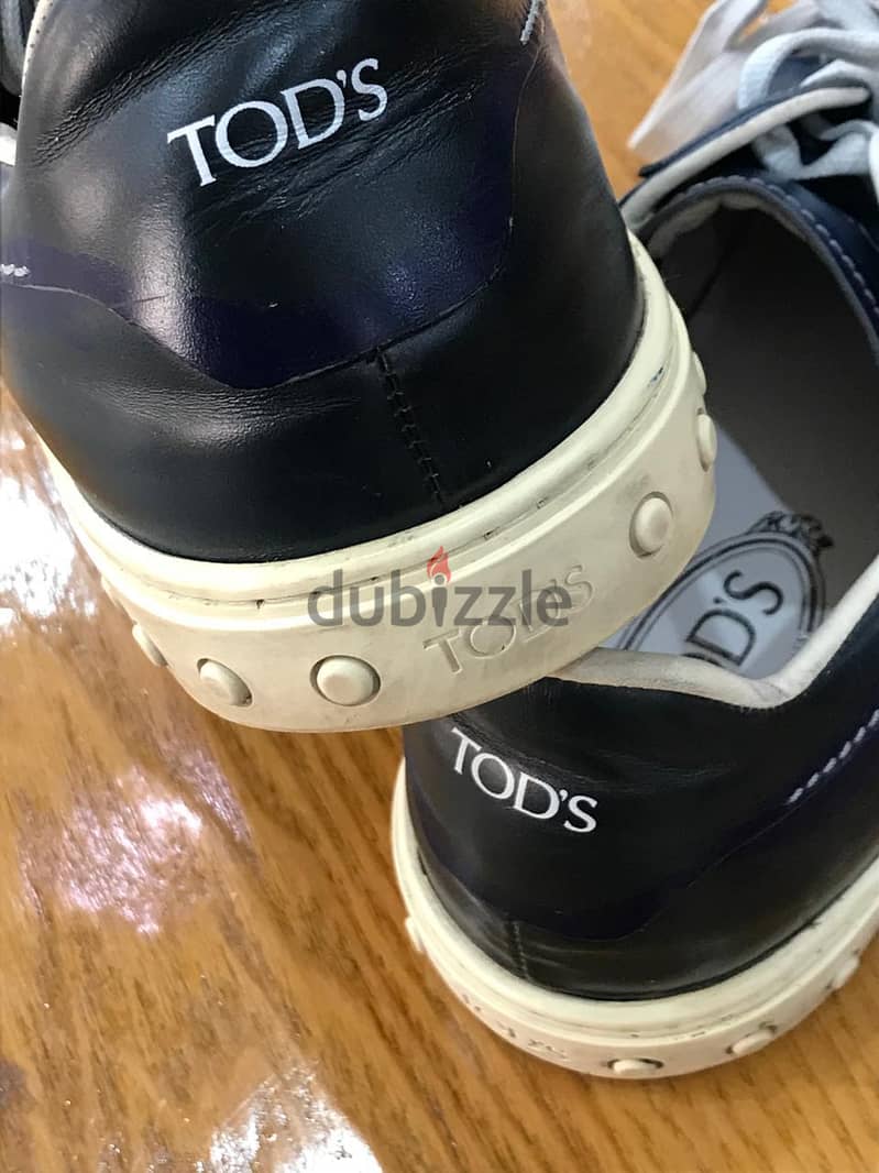 TOD'S 8