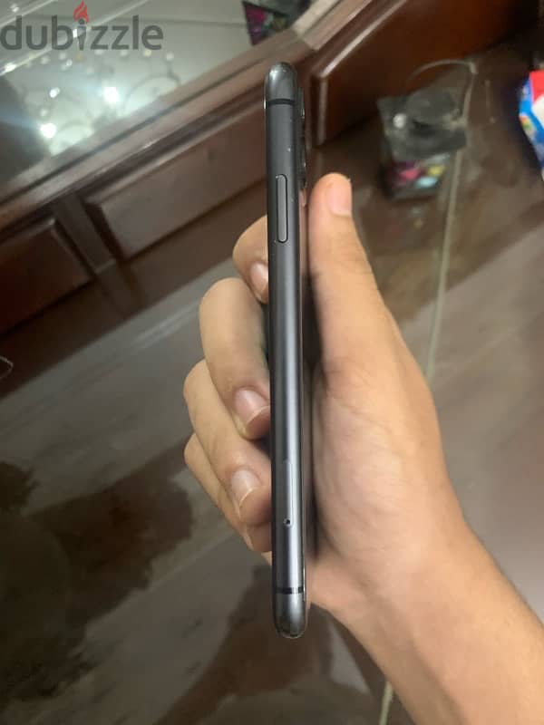 iPhone 11 2