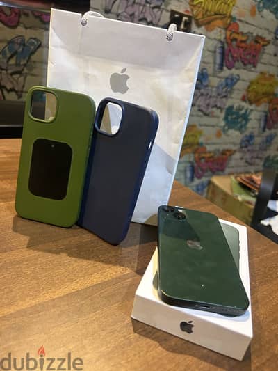 Apple - iPhone 13