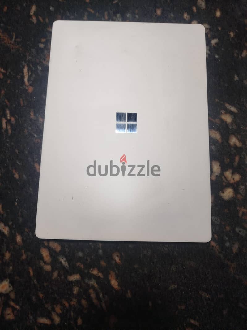 Microsoft sarface 1