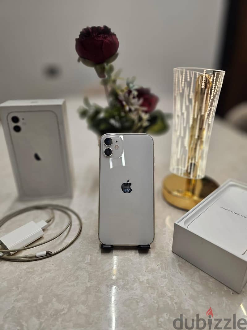 Apple - iPhone 11 4