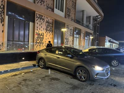 Hyundai Elantra 2019