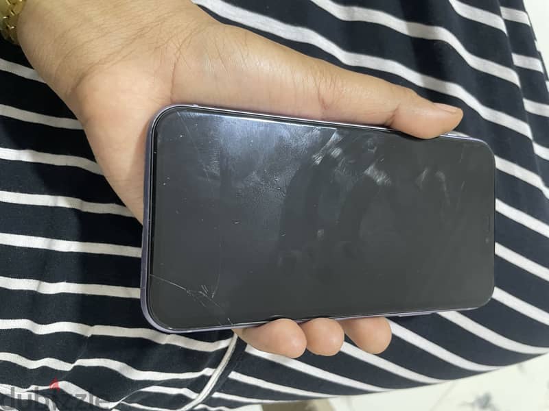 Apple - iPhone 11 3