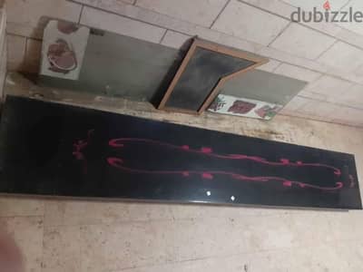 يافطه محل للبيع بأقل من نصف سعرها