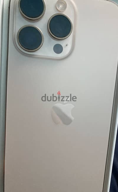 Apple - iPhone 16 Pro Max