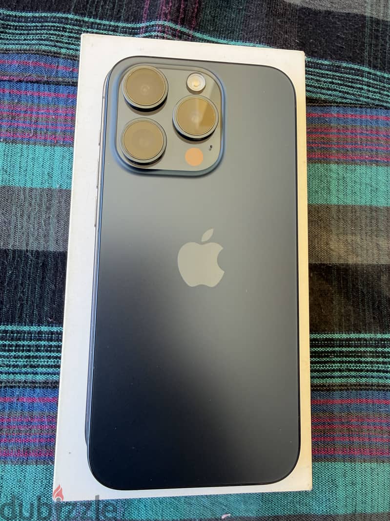 Apple - iPhone 15 Pro 2