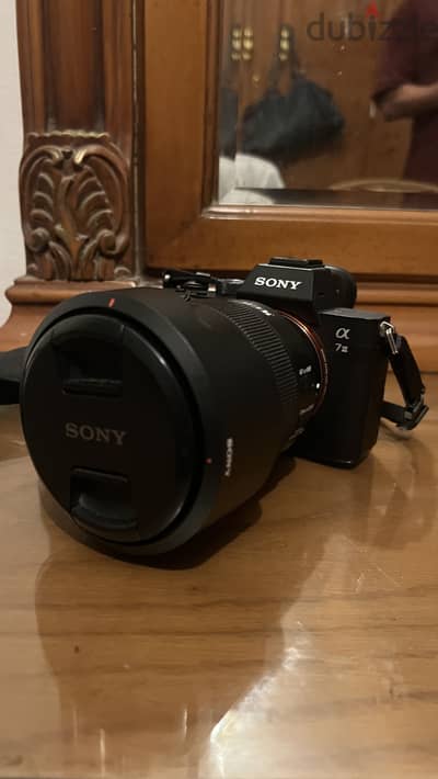 للبيع — Sony A7 III + عدسة FE 24-105mm f/4 G OSS