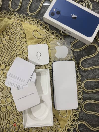 Apple - iPhone 13