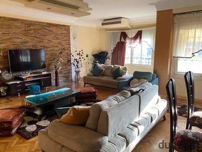 **150m apartment for sale in Misr for Construction | Top floor | Super Lux finishing and parquet floors | 2 bedrooms and 2 bathrooms, one of them is master | Reception