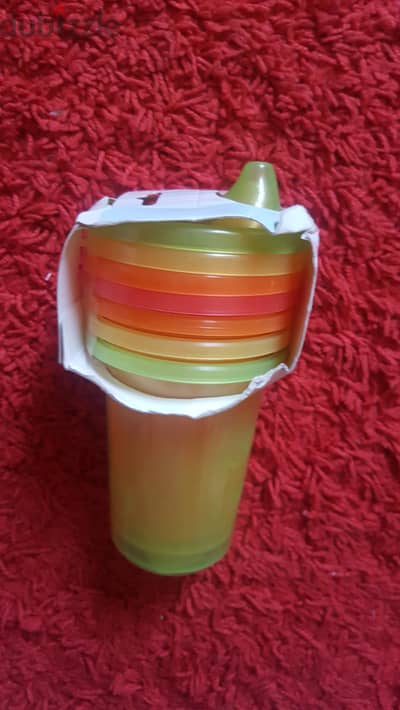 أكواب للاطفال