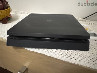 Ps4 slim 1 tera used