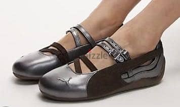 Puma shoes brown