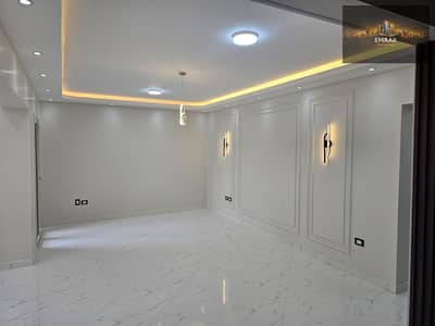 Office headquarters 200 meters First distinctive residence for rent in Sheraton Ground floor Sheraton residences modern buildings 3 floors The location is Al-Moshir Ismail Street Sheraton