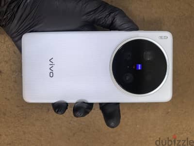 Vivo X200 Ultra