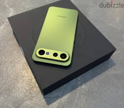 Vivo x300 FE 256 giga 12 ram فتحه علبه