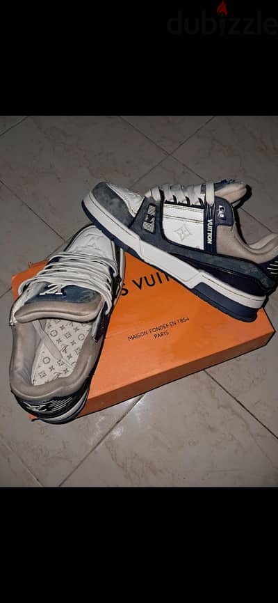 lv مقاس  41