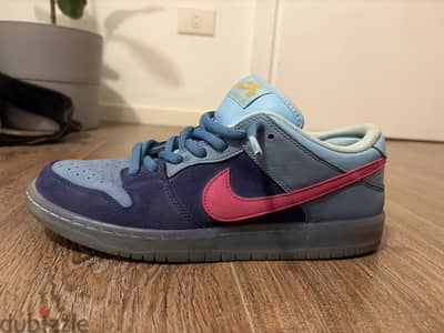 Nike SB Dunk Low Pro QS "Run The Jewels"