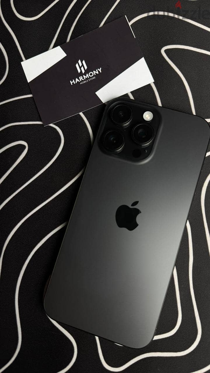 iPhone 16 pro max 3