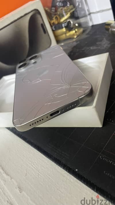Apple - iPhone 15 Pro Max